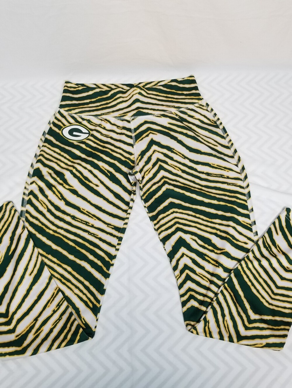 Green Bay Packers Womens Green Gold Zubaz Majestic Leggings Medium NFL Size Med